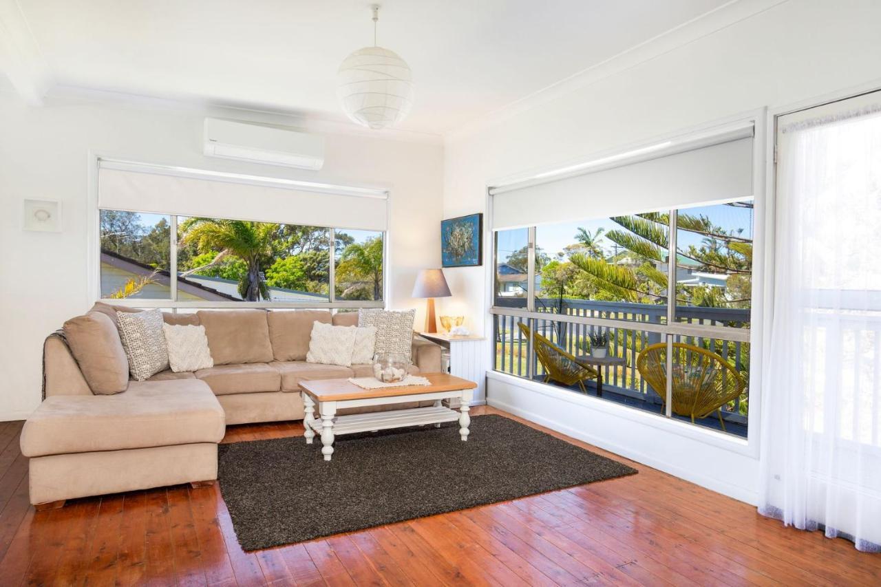 Middle Sea Pet Friendly 5 Mins Walk To Beach Villa Culburra Beach Exterior photo